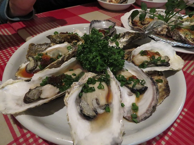 oysters-220955_640