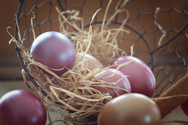 easter-eggs-1231962_640