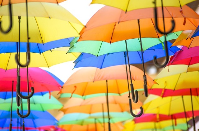 colorful-umbrellas-1492095_640